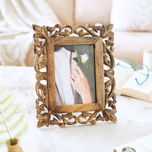 Hand Carved Kashmiri Photo Frame